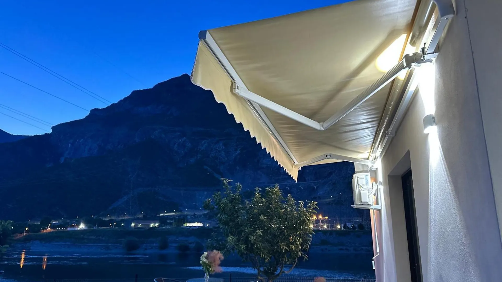 Guesthouse Camping Breeze Of The Drin Deja's Ford 0*,  Albania