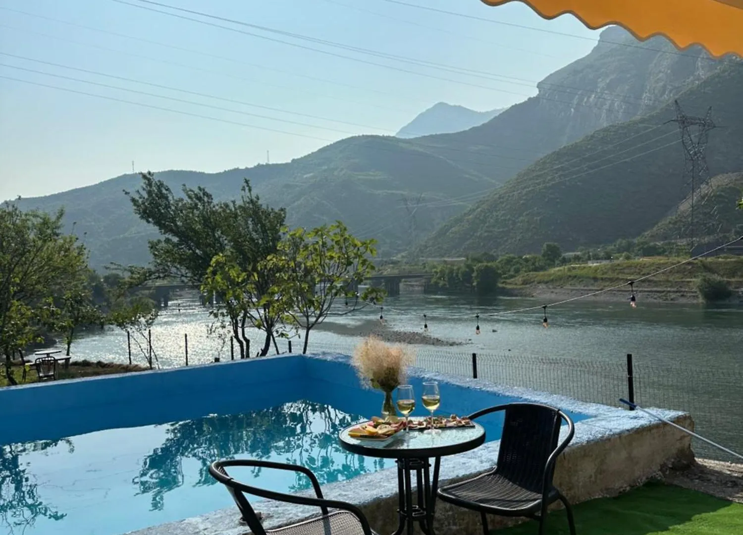 Guesthouse Camping Breeze Of The Drin Deja's Ford