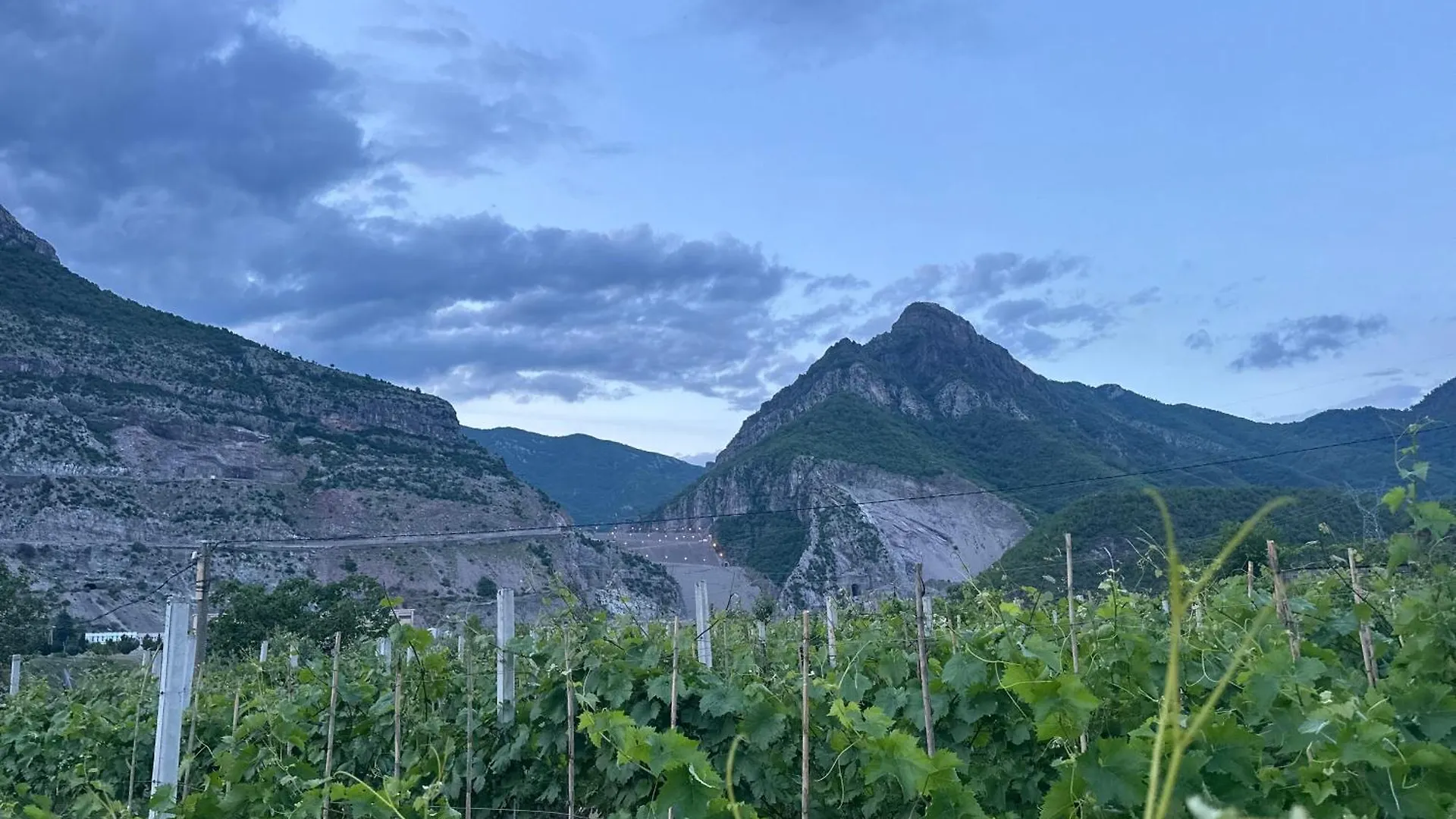 Guesthouse Camping Breeze Of The Drin Deja's Ford Albania